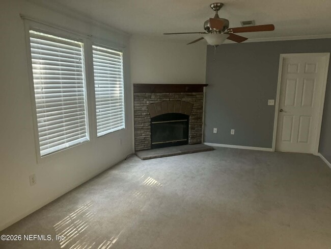 Building Photo - 176 Basin Dr