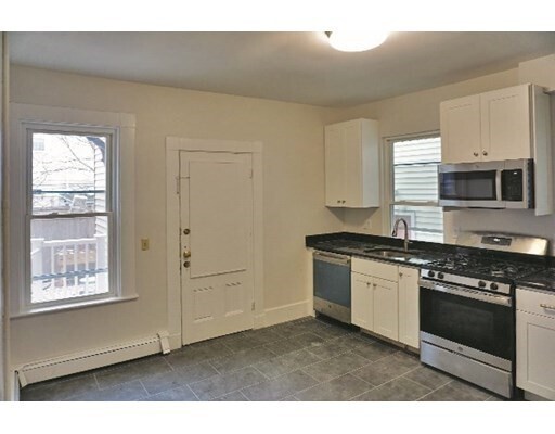 Building Photo - 47 Englewood Ave