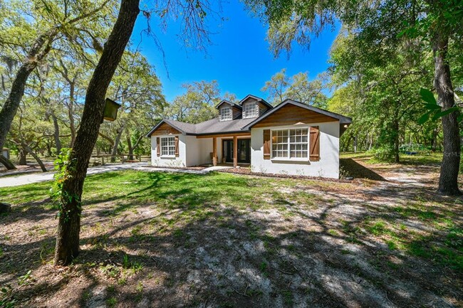 Building Photo - 17351 Maggie Ct