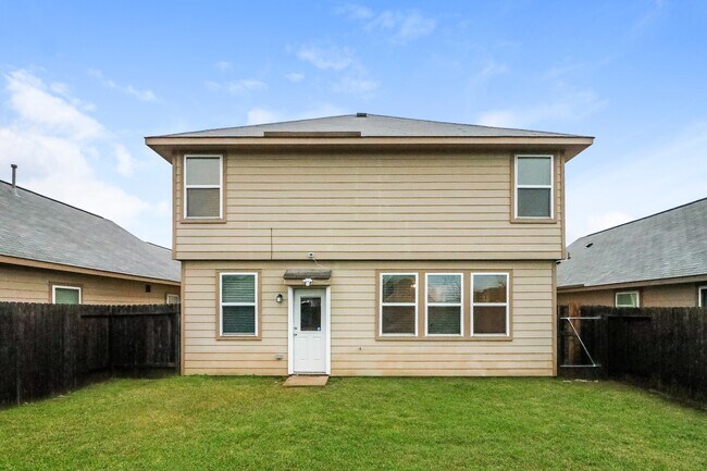 Building Photo - 10311 Urban Oak Trl