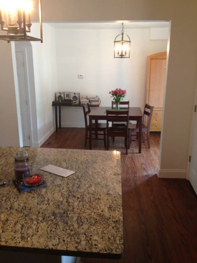 Building Photo - Luxury South Side Rental with Off-Street Parking