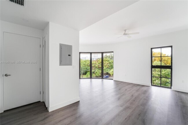 Building Photo - 1165 NW 8th Ave