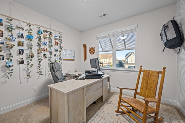 Building Photo - 115 Hampton Dr