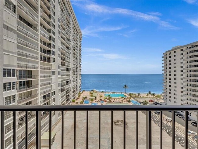 Building Photo - 4280 Galt Ocean Dr