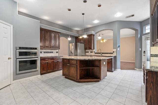 Building Photo - 6108 Palomino Dr