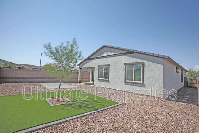 Building Photo - 13251 W Dale Ln