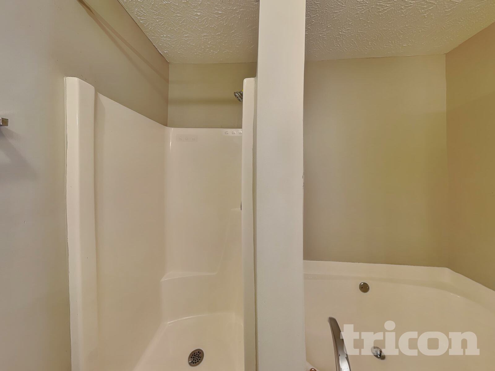 Building Photo - 1009 Butterfly Cove Way