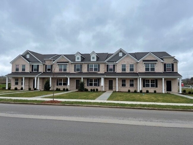 Primary Photo - Stunning condo is South Murfreesboro