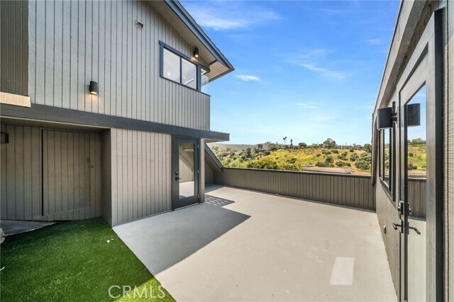 Building Photo - 1450 Terrace Way