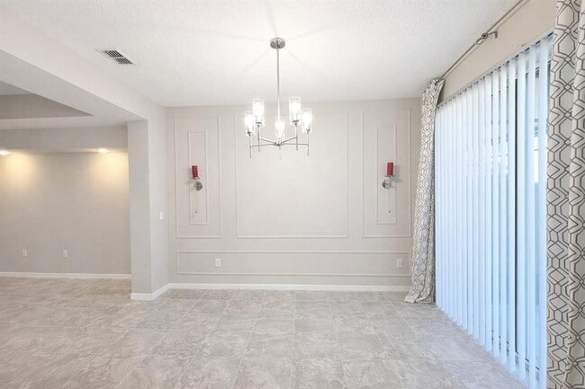 Building Photo - 3749 Brighton Park Cir