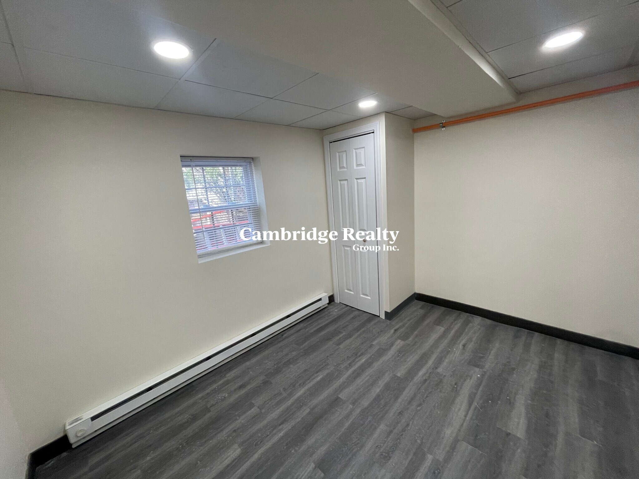 Building Photo - 357 Cambridge St