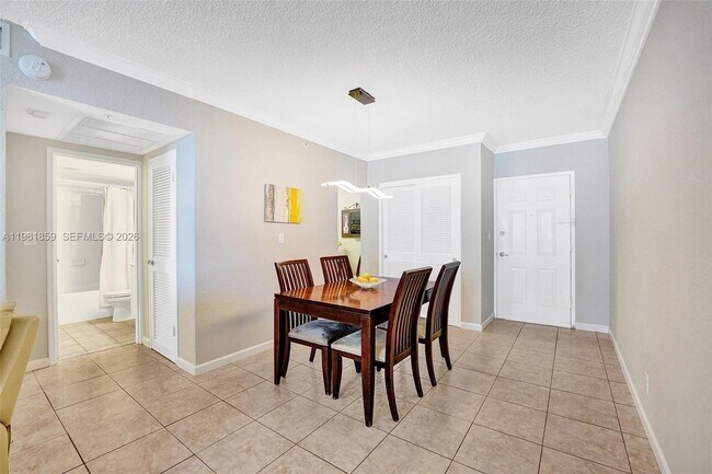 Building Photo - 2501 S Ocean Dr