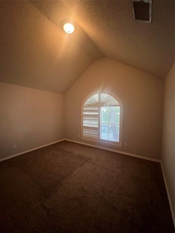 Building Photo - 2309 Dyers Oak Dr