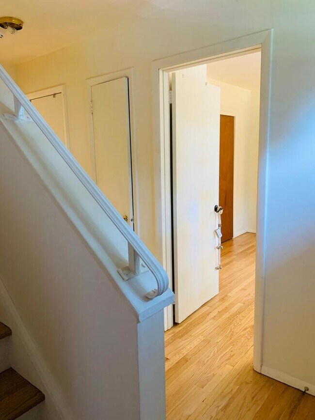 Office (4th room) - 19 Oxford Rd