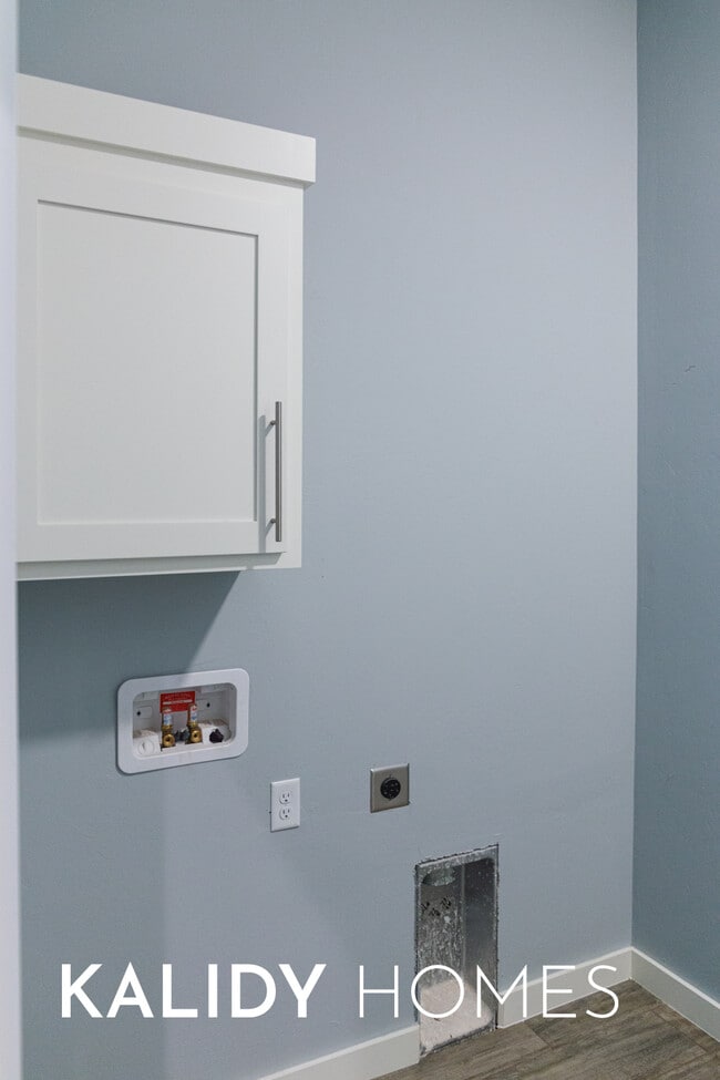 Building Photo - 504 Remington Ave