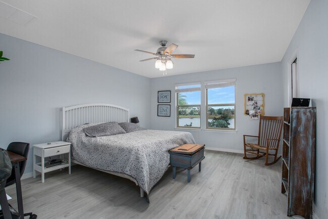 Building Photo - AWESOME 4 BDRM HOME IN GATED LEGACY PARK!