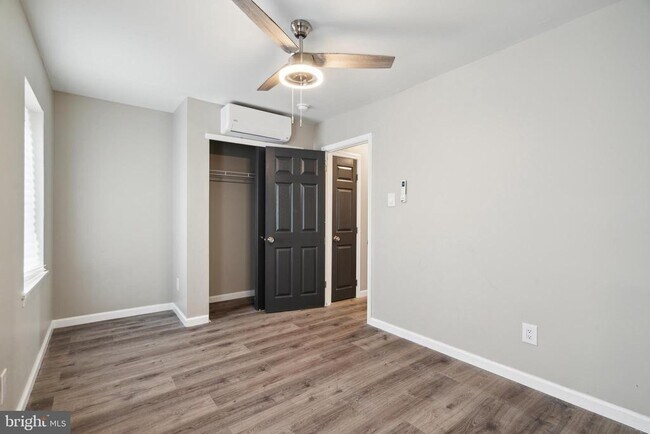 Building Photo - 655 N 33rd St
