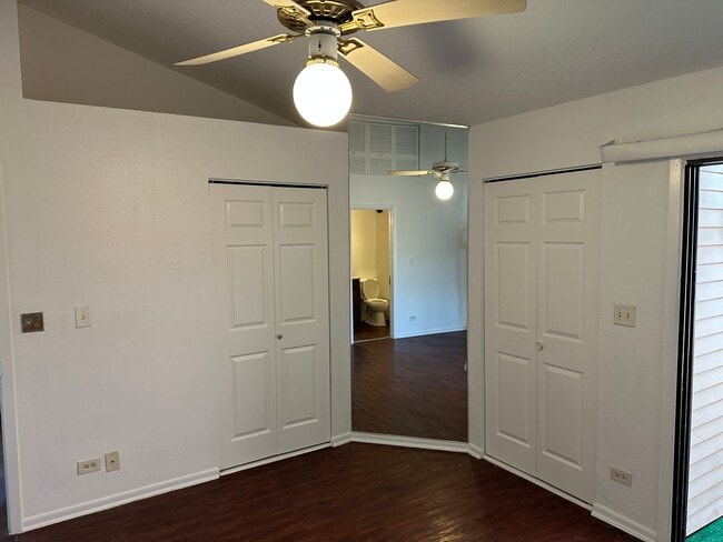 Building Photo - 1002 Pheasant Run Ln