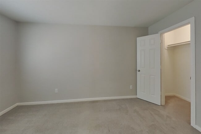 Building Photo - 3135 Lavender Candle Dr