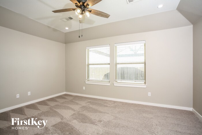 Building Photo - 1127 Bantham Wy