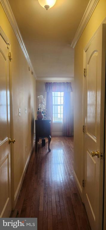 Building Photo - 2 Marchesi Dr