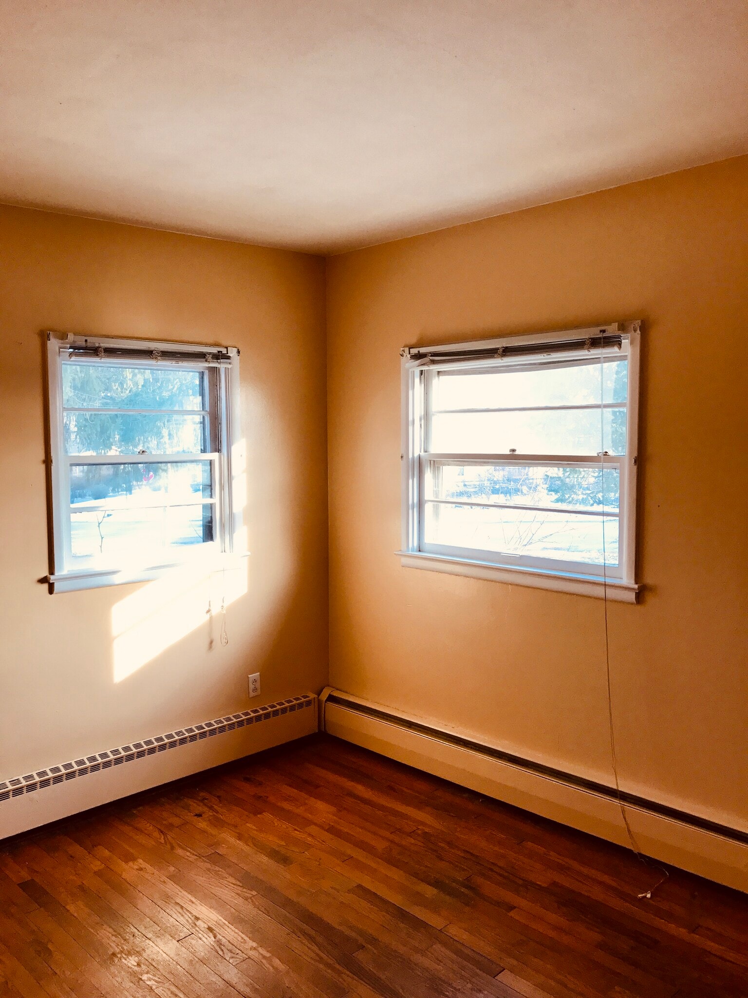 Bedroom 3 - 6012 Donlar St