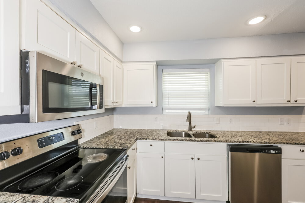 Building Photo - 808 Quinette Dr