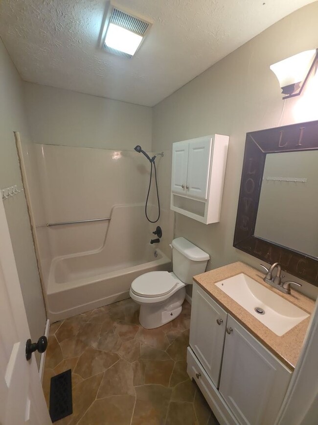 Building Photo - 1st Month Free!