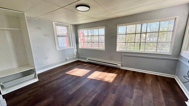 Building Photo - 111 Fisher Ave