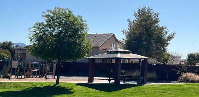 Building Photo - 6646 S 57th Ave