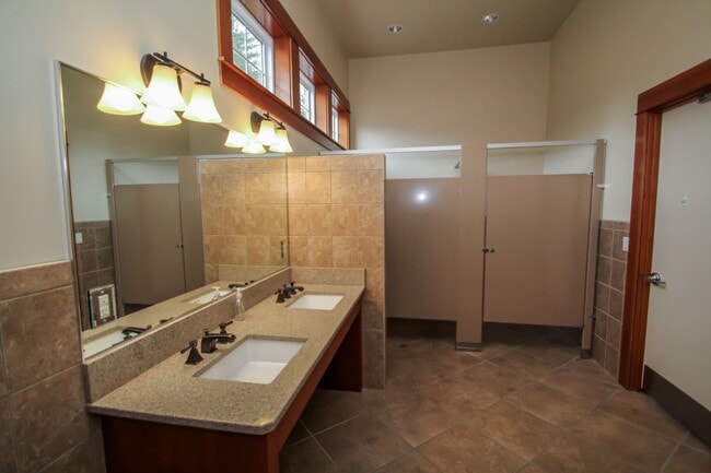 Building Photo - 2 Creeks Condominiums - Gated Community on Camas Meadows Golf Course