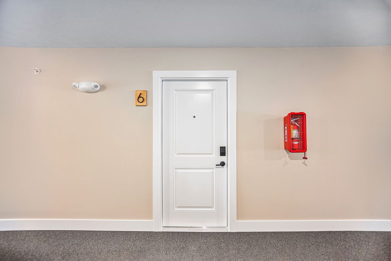 Building Photo - 1562 Michigan St NE