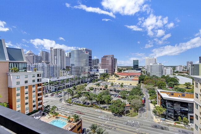 Building Photo - 110 N Federal Hwy