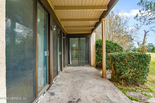 Building Photo - 7602 Las Palmas Way