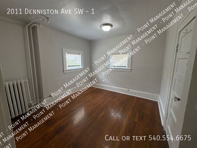 Building Photo - 2011 Denniston Ave SW