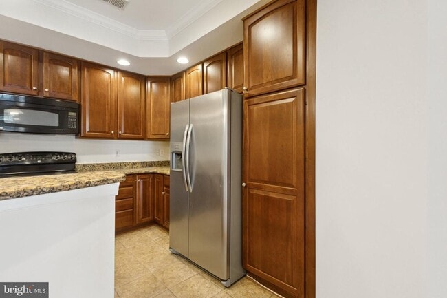 Building Photo - Welcome to Potomac Club—an amenity-packed, gated community!