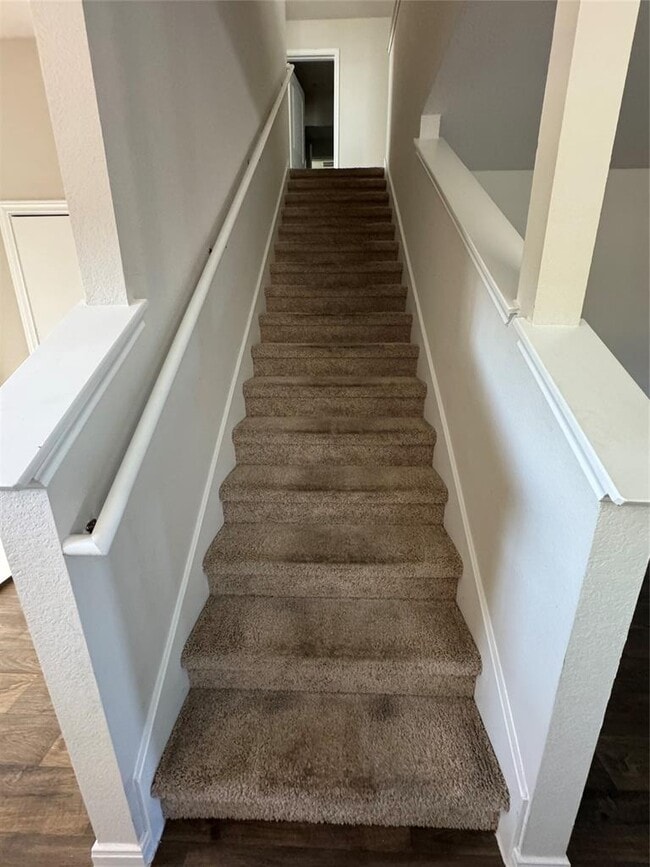 Building Photo - 14013 Levy Ln