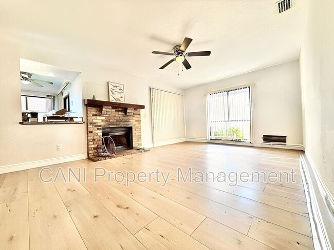 Building Photo - 435 Loblolly Ln