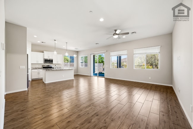 Building Photo - 3Bed/2Bath Home in Cave Creek! Ready for Immediate Move-In! -- NO HOA!