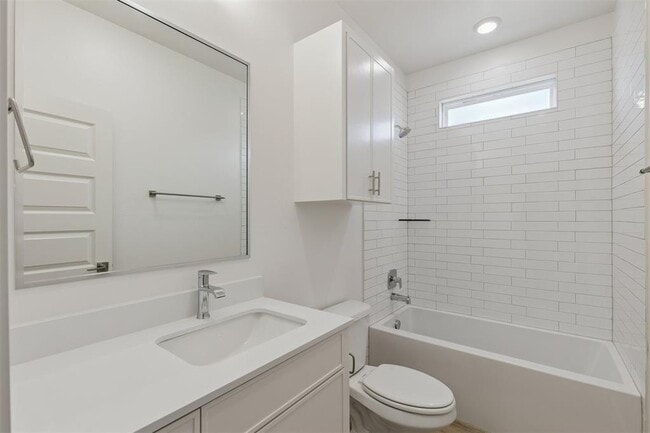 Building Photo - 17920 Anthem Blvd