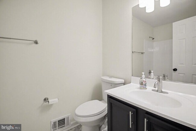 Building Photo - 232 Choptank Rd