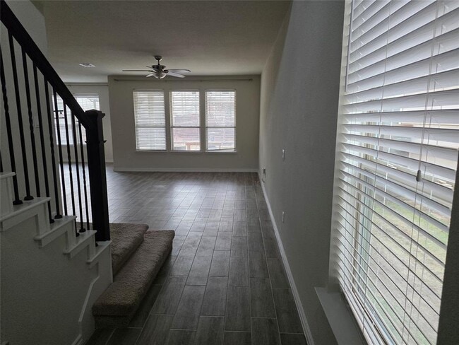 Building Photo - 14008 Eucalyptus Bnd