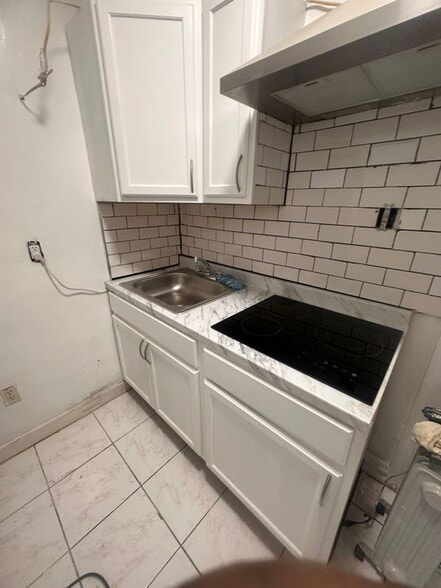 Building Photo - 45 Finlay Pl