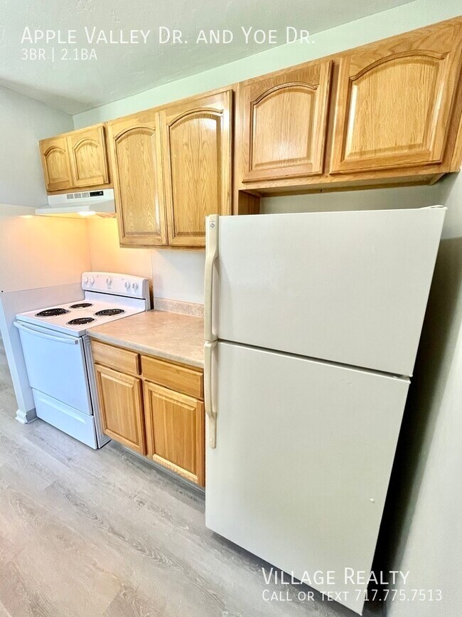 Building Photo - 914 Apple Valley Dr