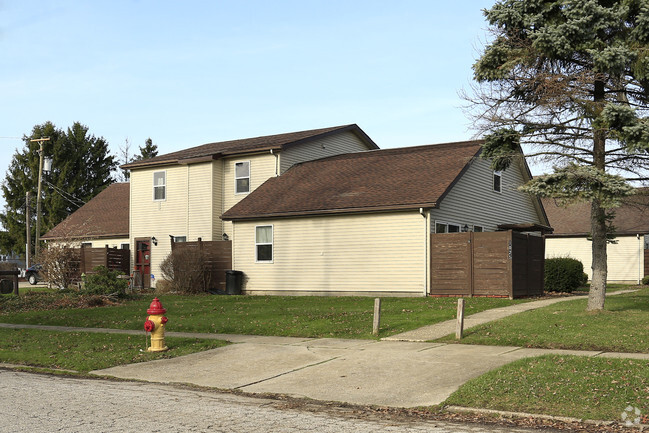 1025 E 15th St - Woodbine Apartments