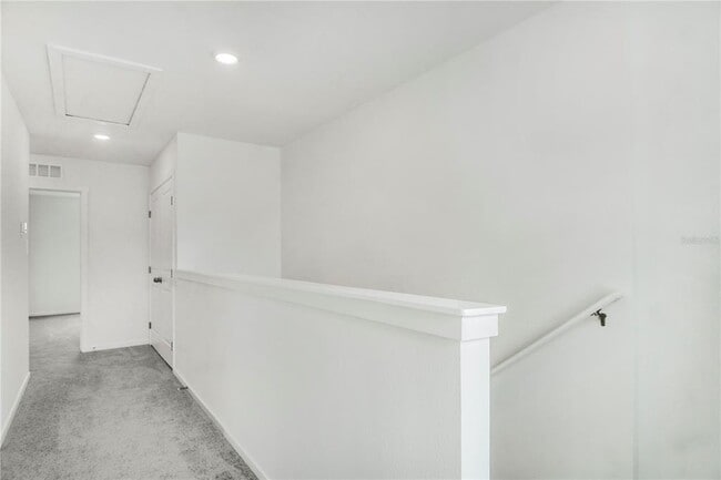Building Photo - 1566 Plank Pl