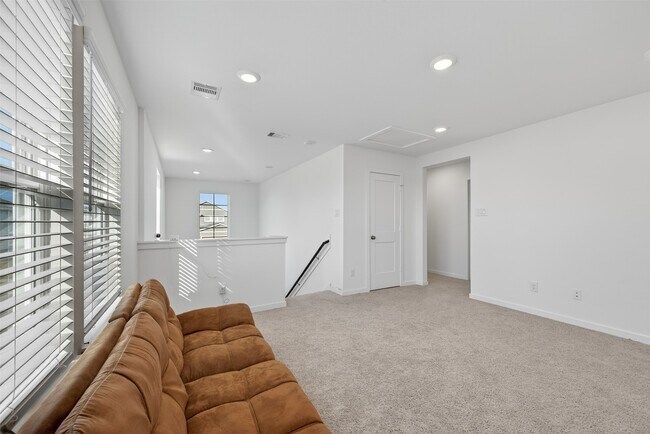 Building Photo - 3914 Windy Whisper Dr