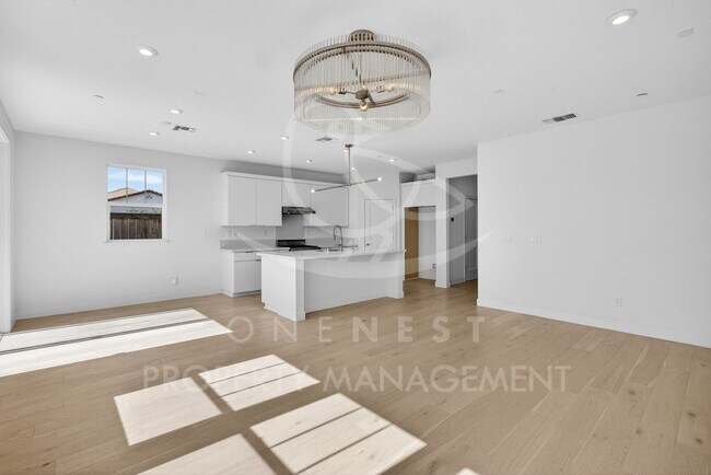 Building Photo - **move in 5/1 $500 off first months rent** Desirable Twelve Bridges Home | 4 bed 3.5 bath