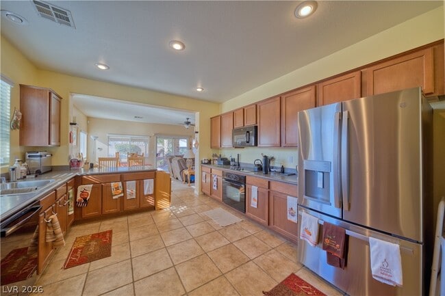 Building Photo - 5720 Al Fresco Ave