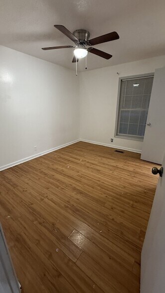 Building Photo - 3034 Fieldview Dr